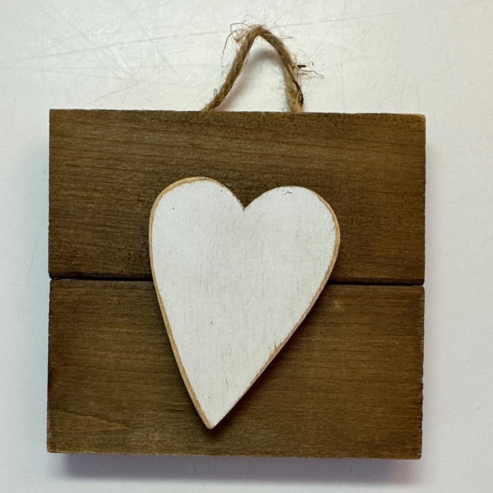 Vintage Rustic Wooden Heart Wall Decor